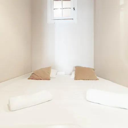 Akicity Anjos Stairway Lisboa