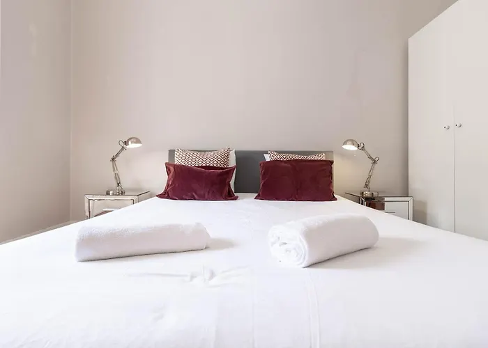 Akicity Anjos Stairway Διαμέρισμα Lisboa