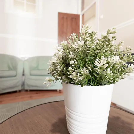 Akicity Anjos Stairway Daire Lisboa